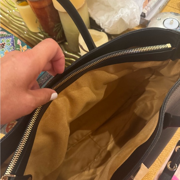 Excellent condition. Perfect size. Jimmy Choo crossbody bag - Picture 6 of 9